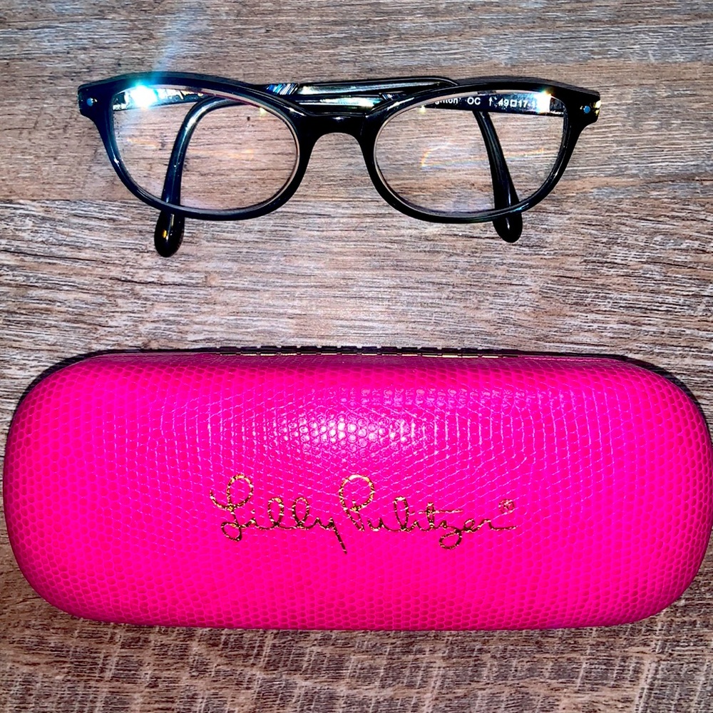 Lily Pulitzer glasses and case